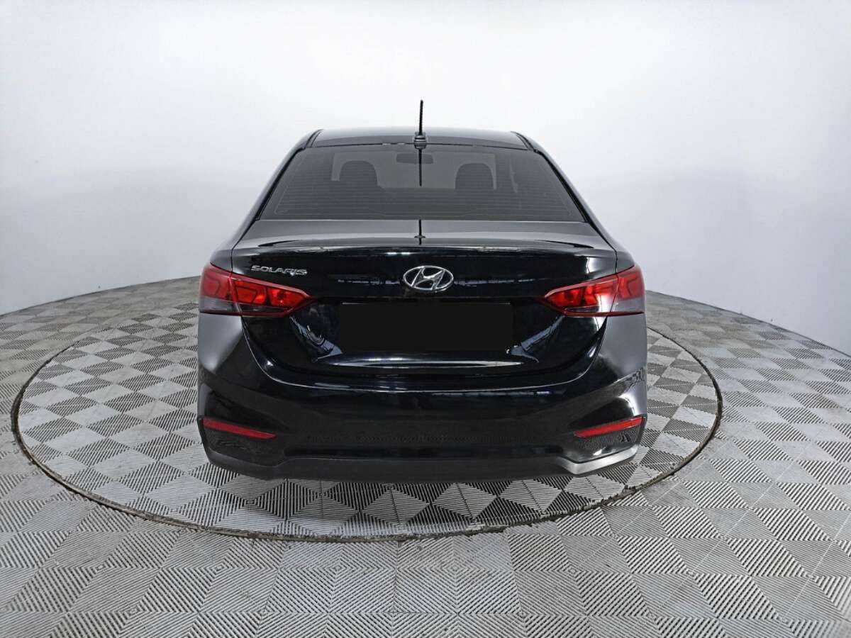 Купить Hyundai Solaris с пробегом. Фото: #5