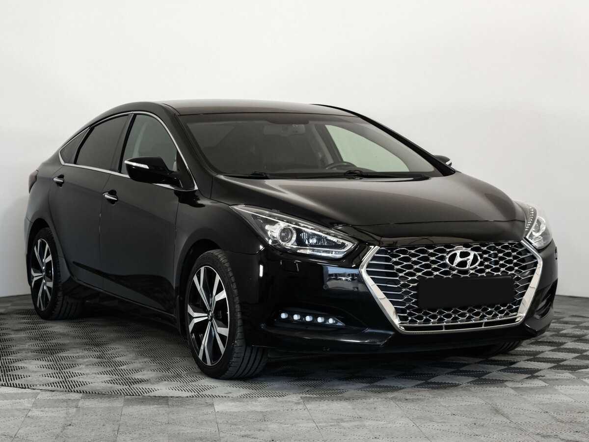 Купить Hyundai i40 с пробегом. Фото: #2