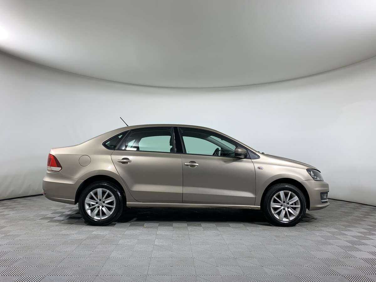 Купить Volkswagen Polo с пробегом. Фото: #3