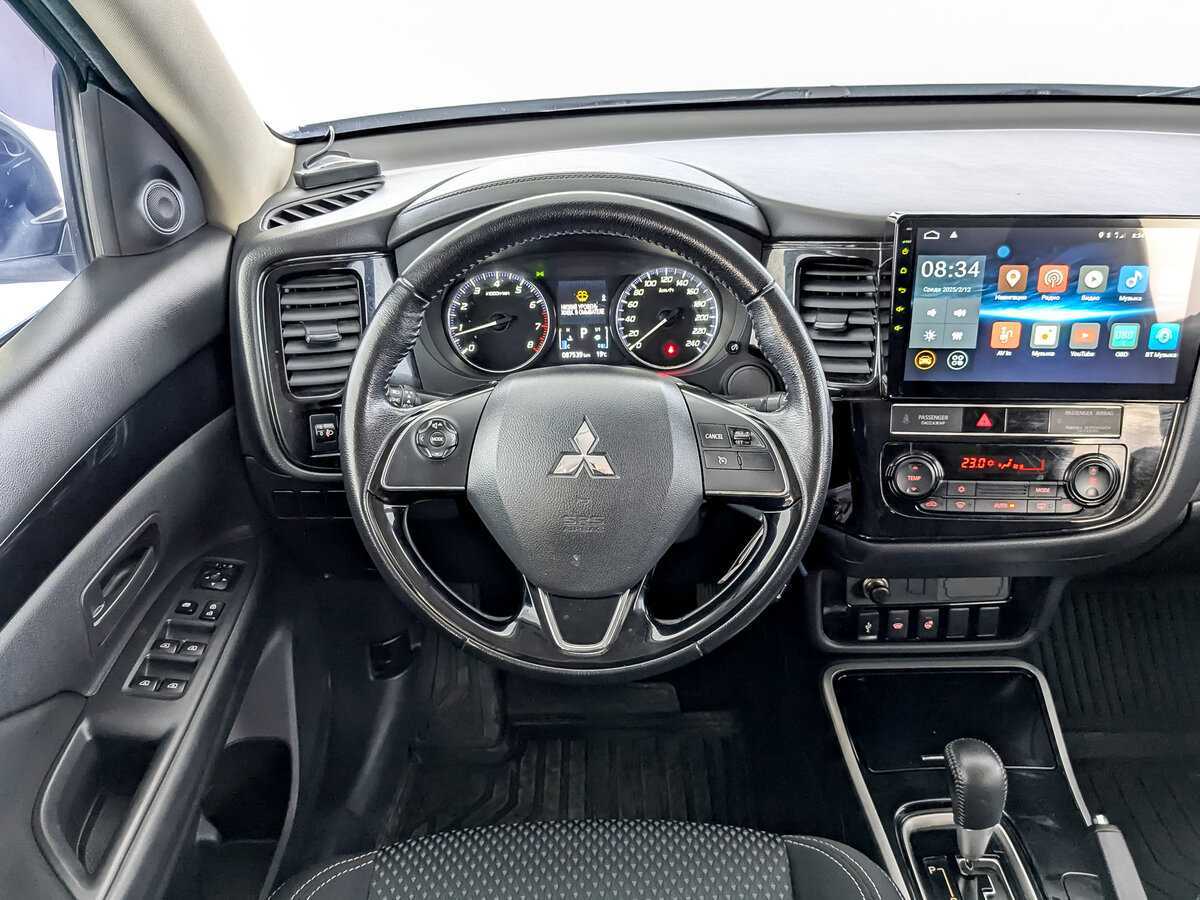 Купить Mitsubishi Outlander с пробегом. Фото: #20