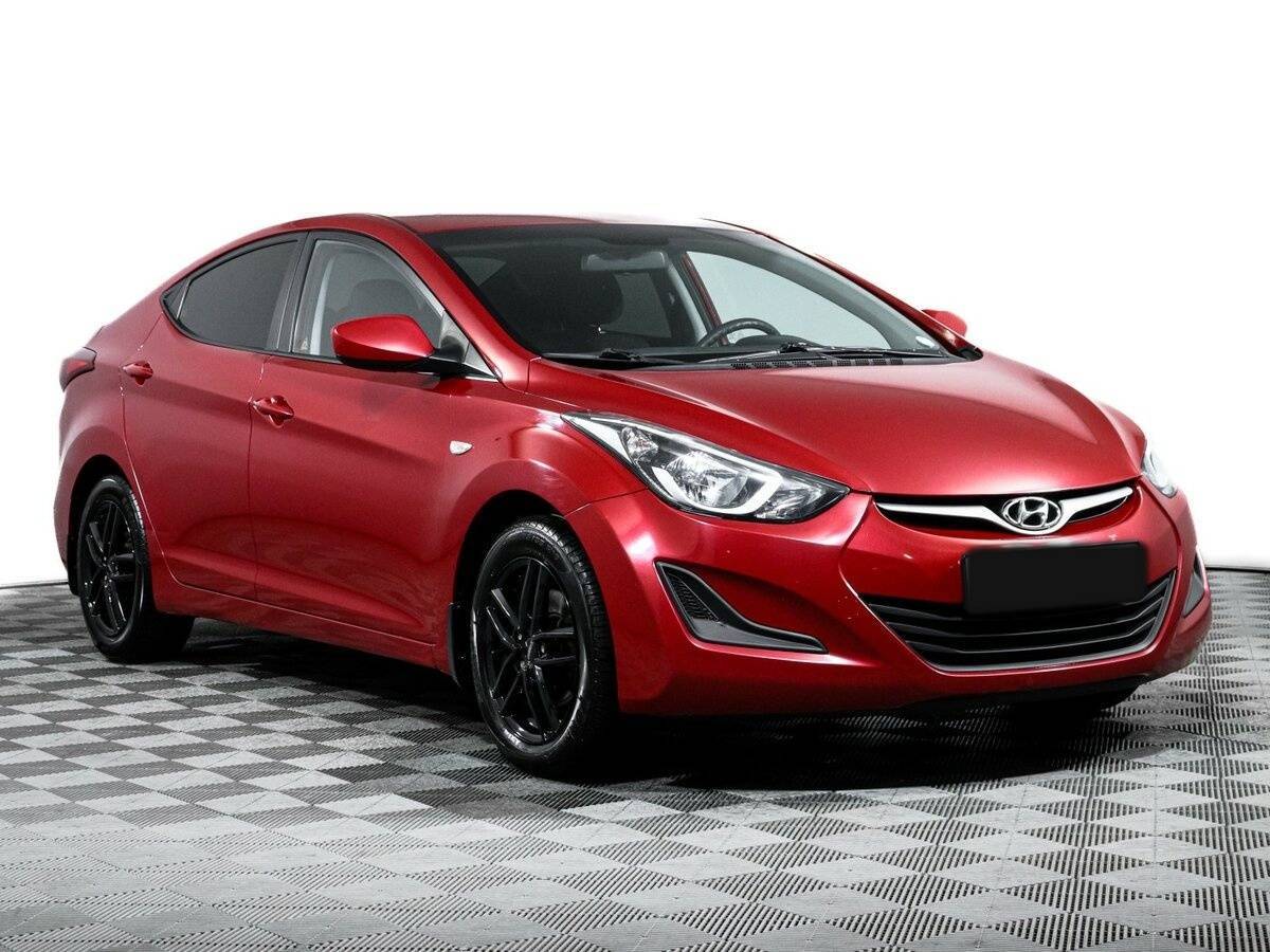 Купить Hyundai Elantra с пробегом. Фото: #2
