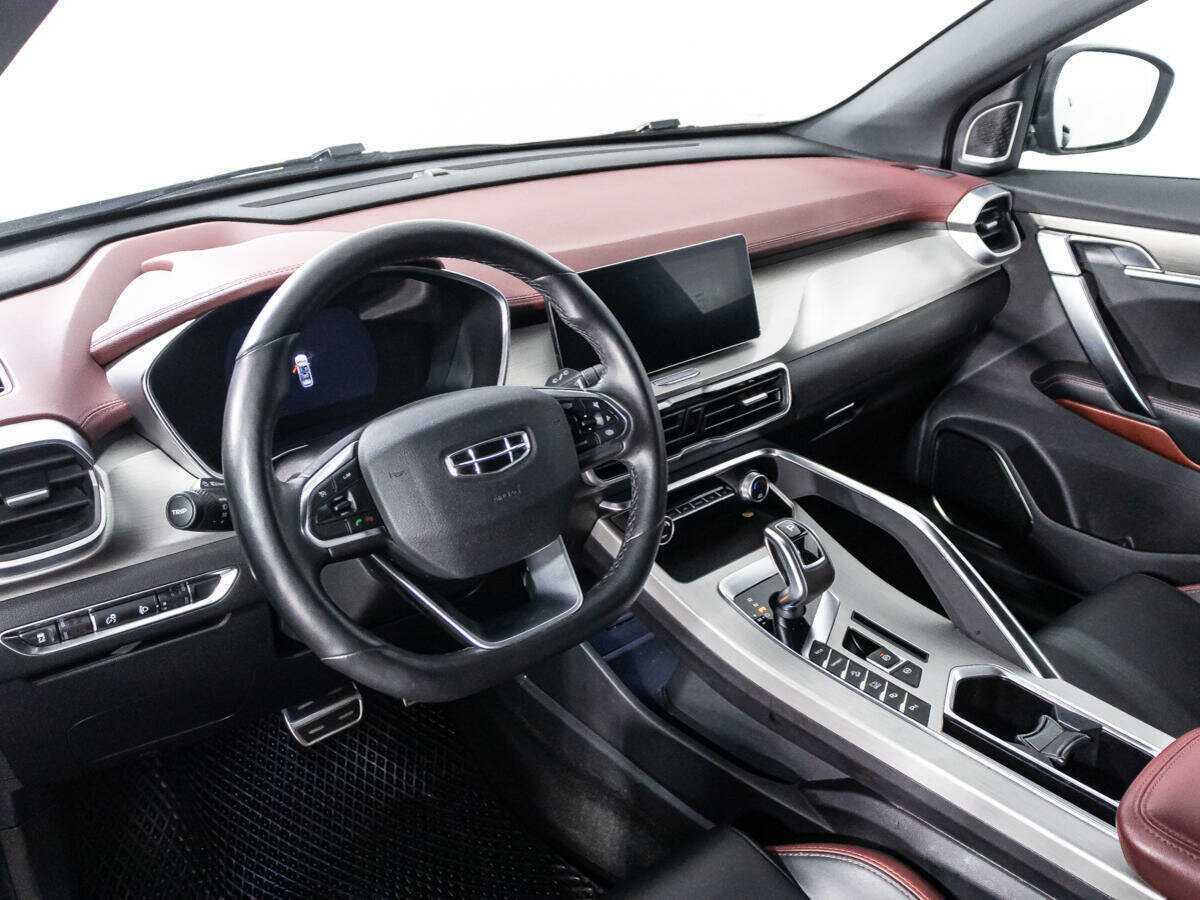 Купить Geely Coolray с пробегом. Фото: #9