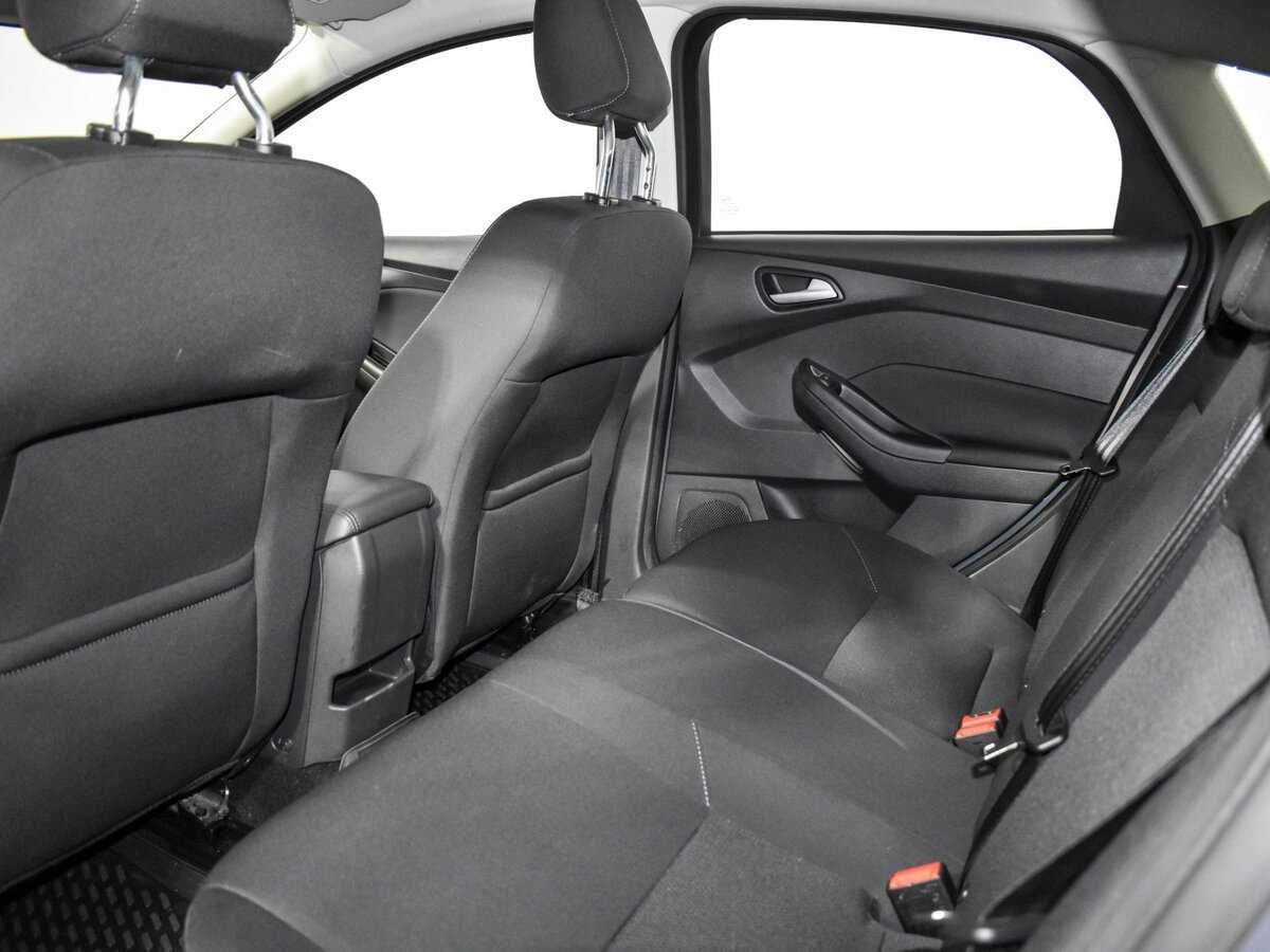 Купить Ford Focus с пробегом. Фото: #10