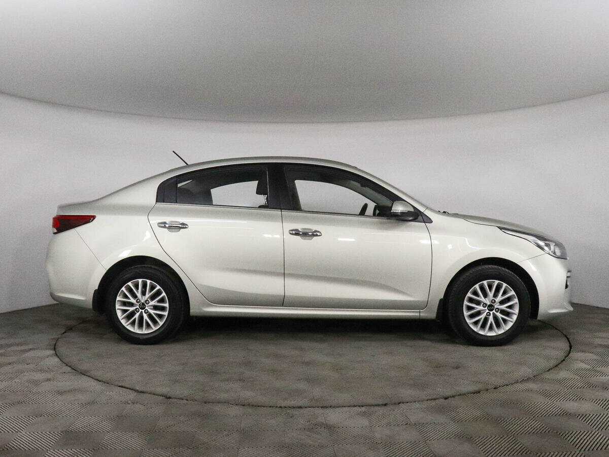 Купить Kia Rio с пробегом. Фото: #3