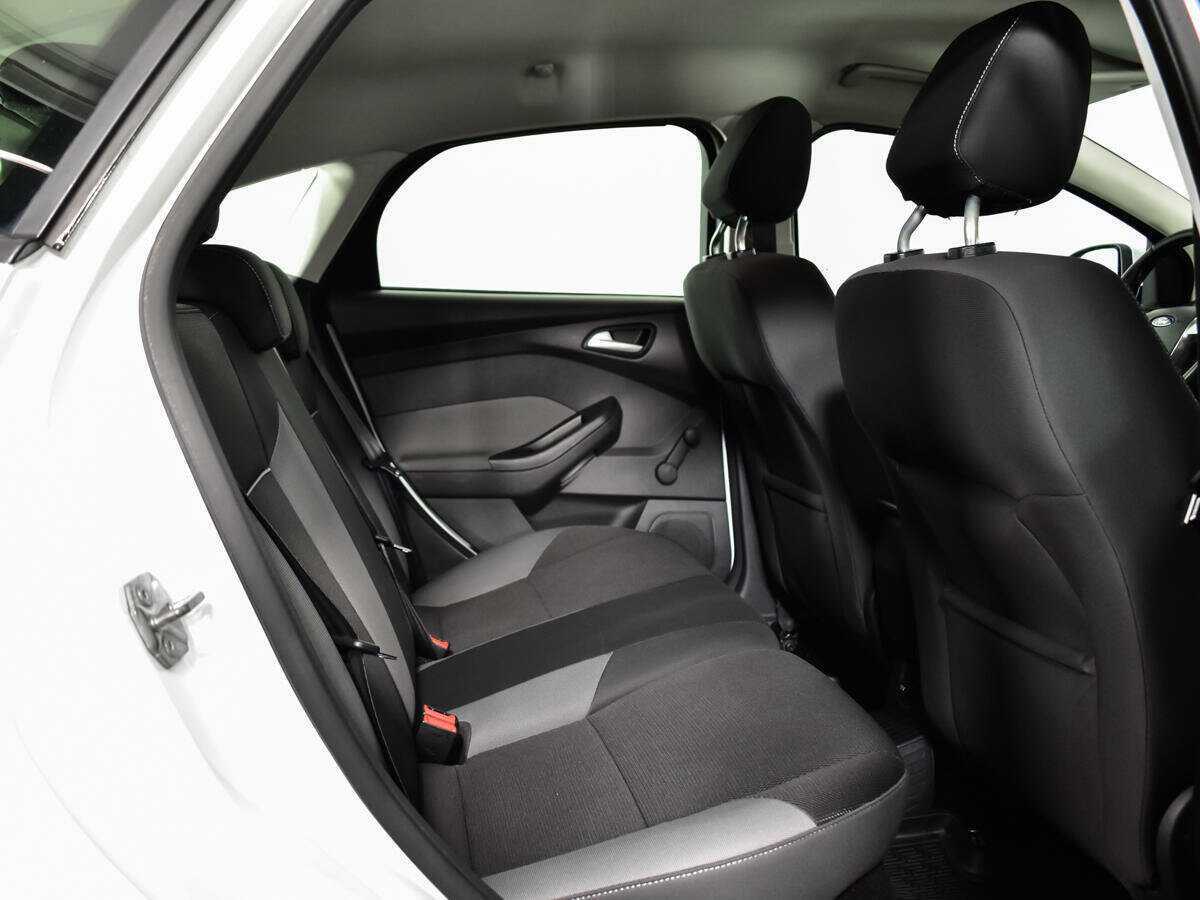 Купить Ford Focus с пробегом. Фото: #7