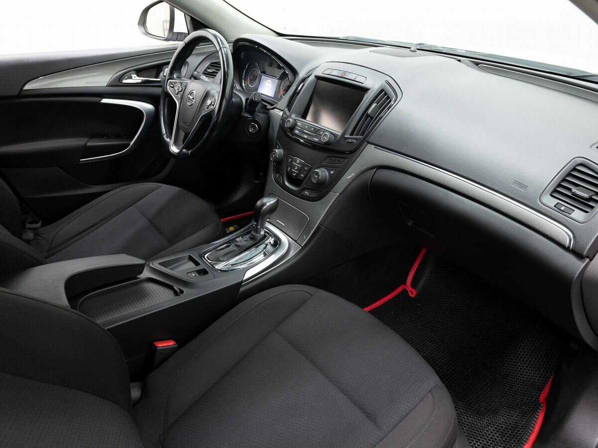 Купить Opel Insignia с пробегом. Фото: #10