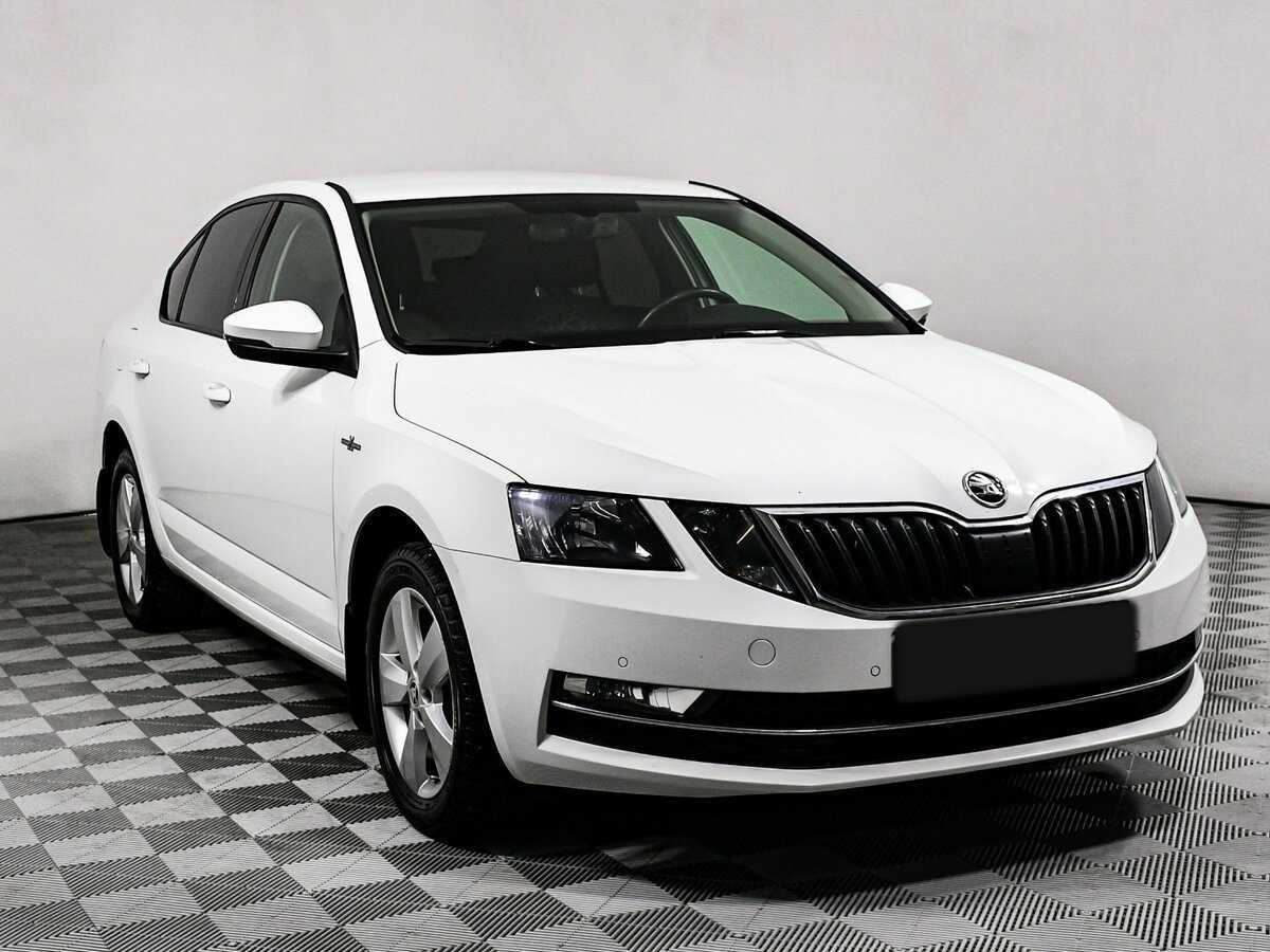 Купить Skoda Octavia с пробегом. Фото: #2