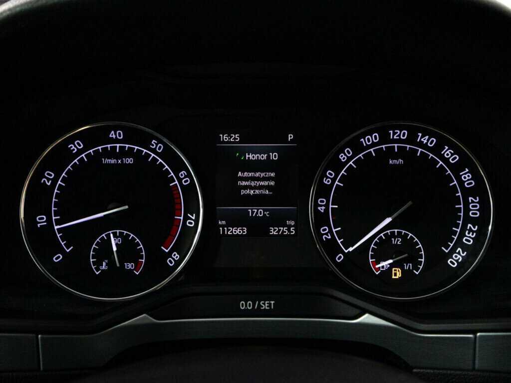 Купить Skoda Superb с пробегом. Фото: #11