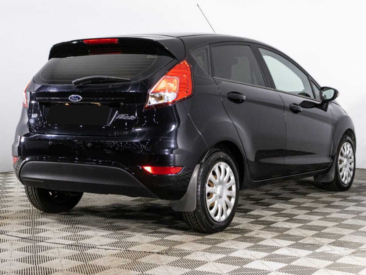 Купить Ford Fiesta с пробегом. Фото: #4