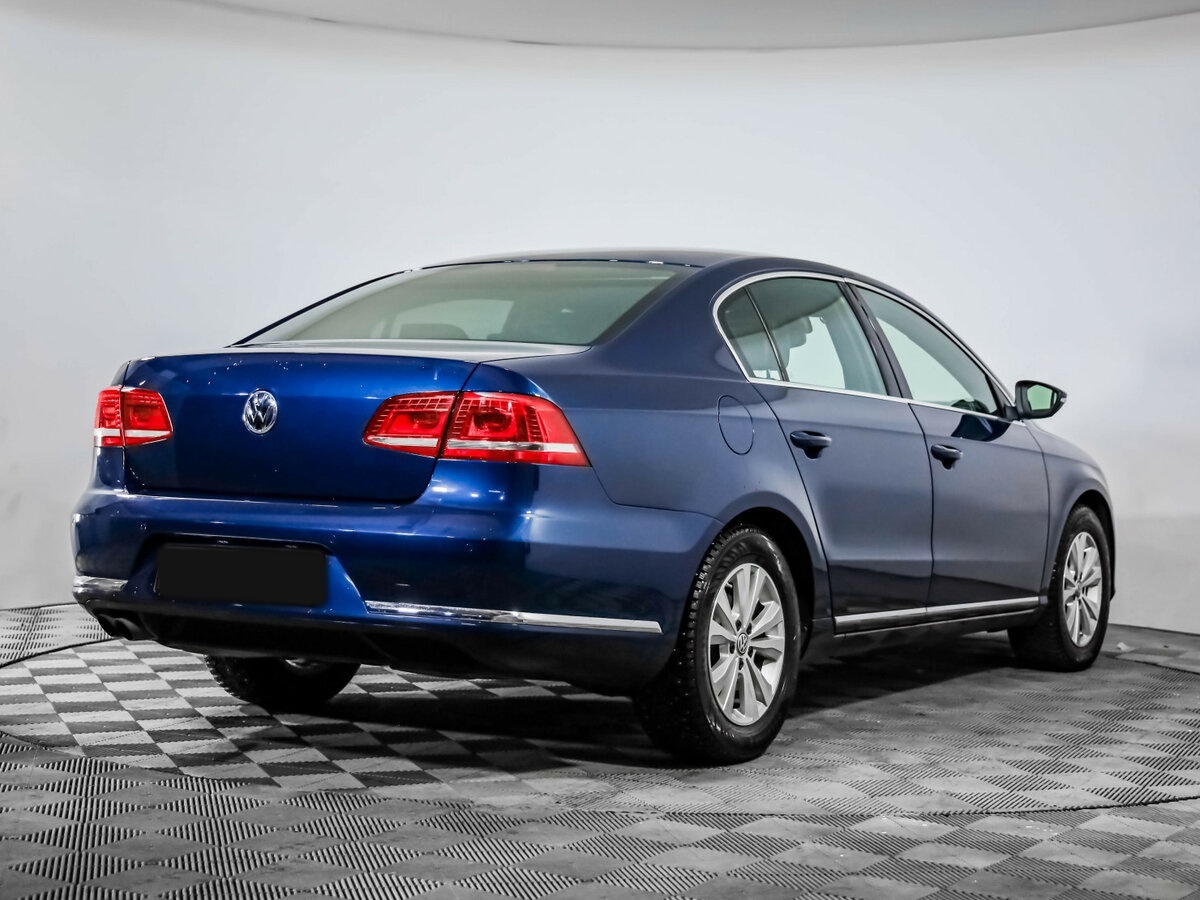 Купить Volkswagen Passat с пробегом. Фото: #4