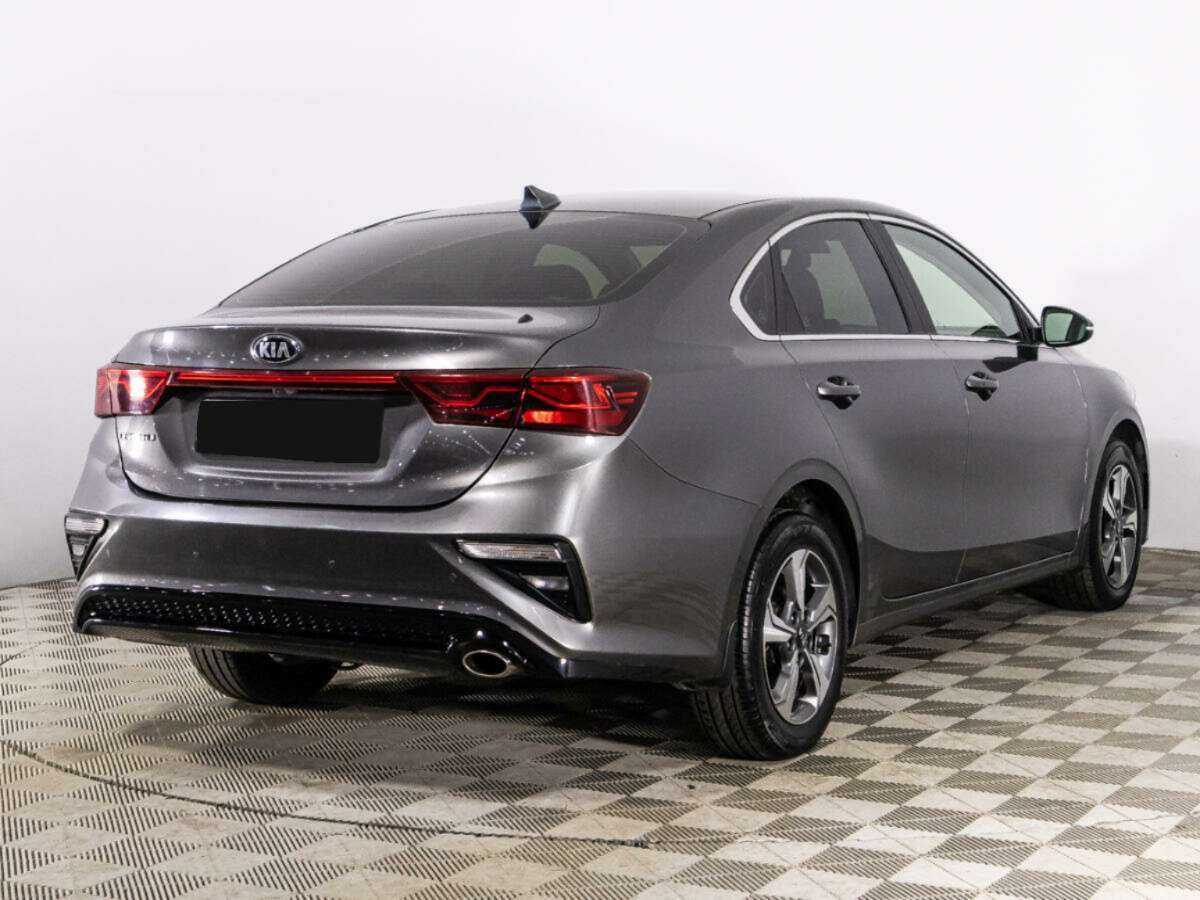 Купить Kia Cerato с пробегом. Фото: #4