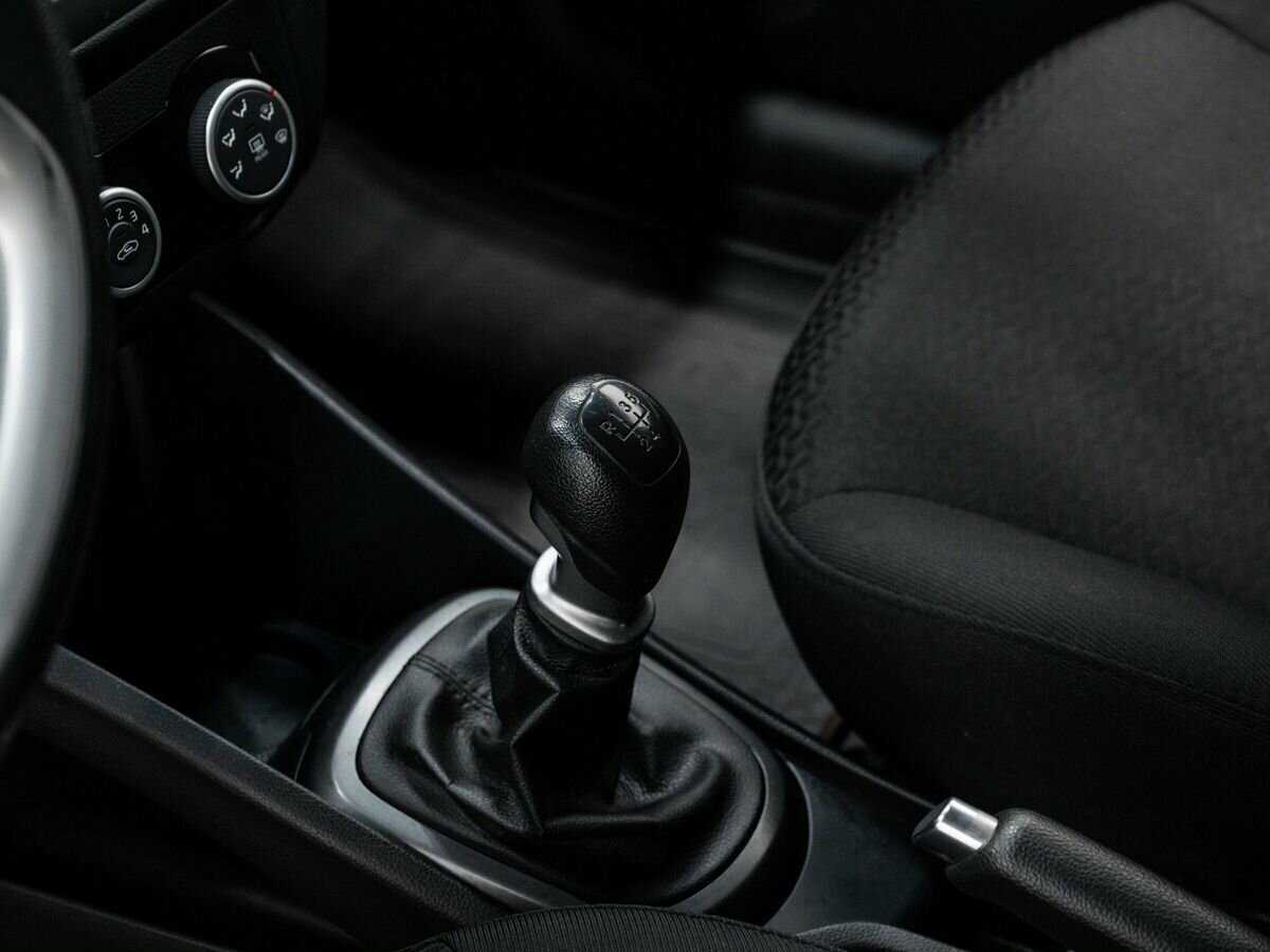 Купить Kia Rio с пробегом. Фото: #15