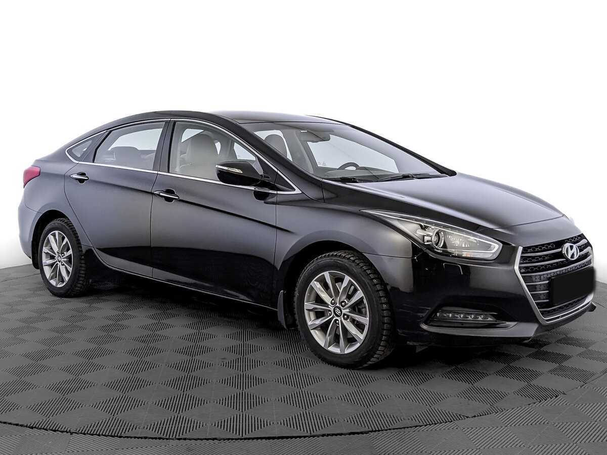 Купить Hyundai i40 с пробегом. Фото: #2
