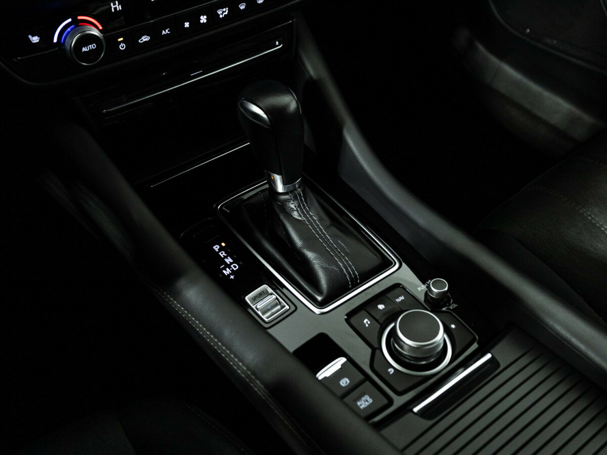 Купить Mazda 6 с пробегом. Фото: #15