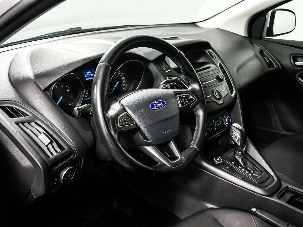 Купить Ford Focus с пробегом. Фото: #12