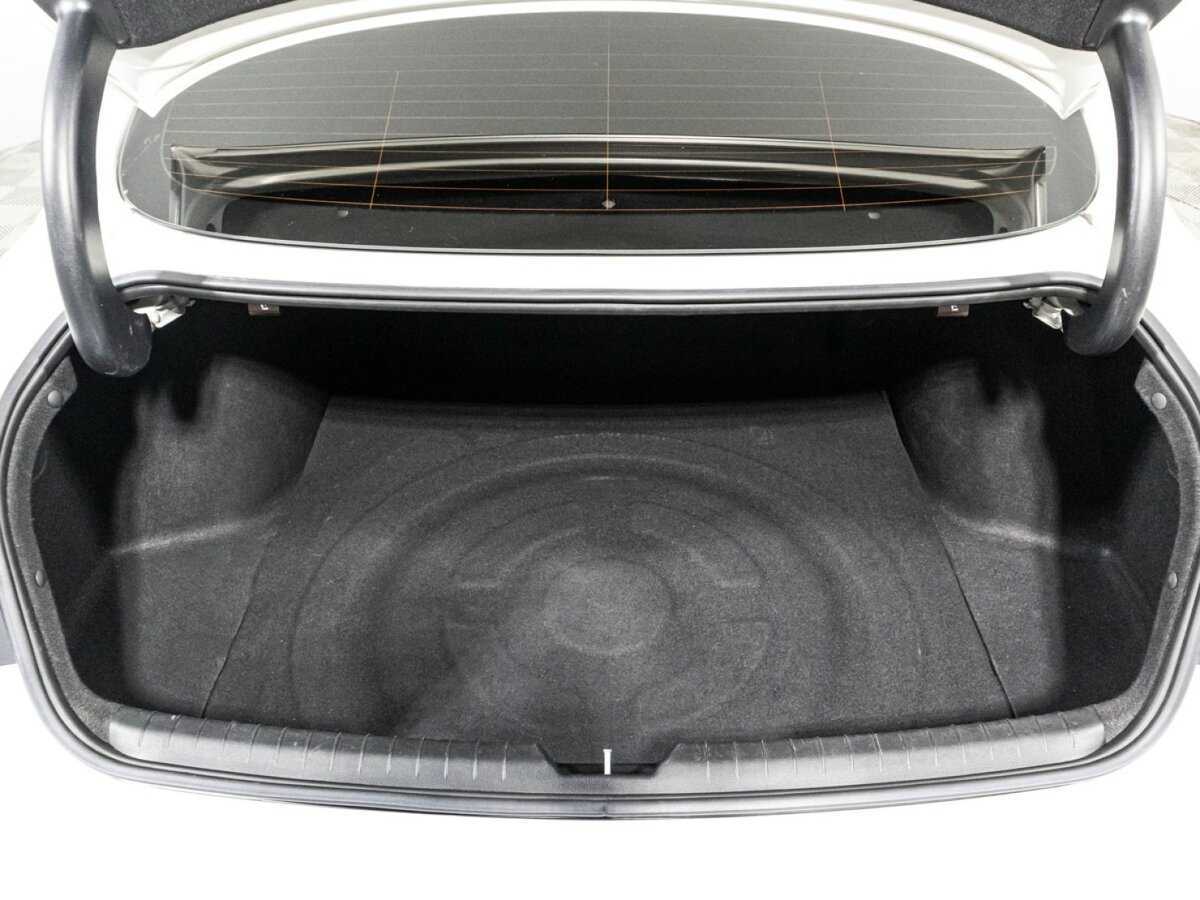 Купить Hyundai Sonata с пробегом. Фото: #14