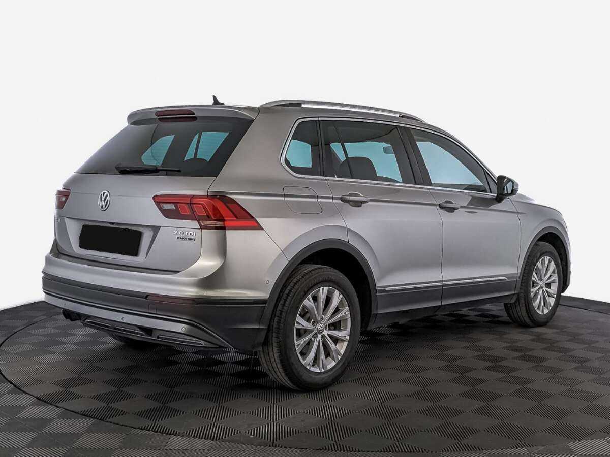 Купить Volkswagen Tiguan с пробегом. Фото: #4