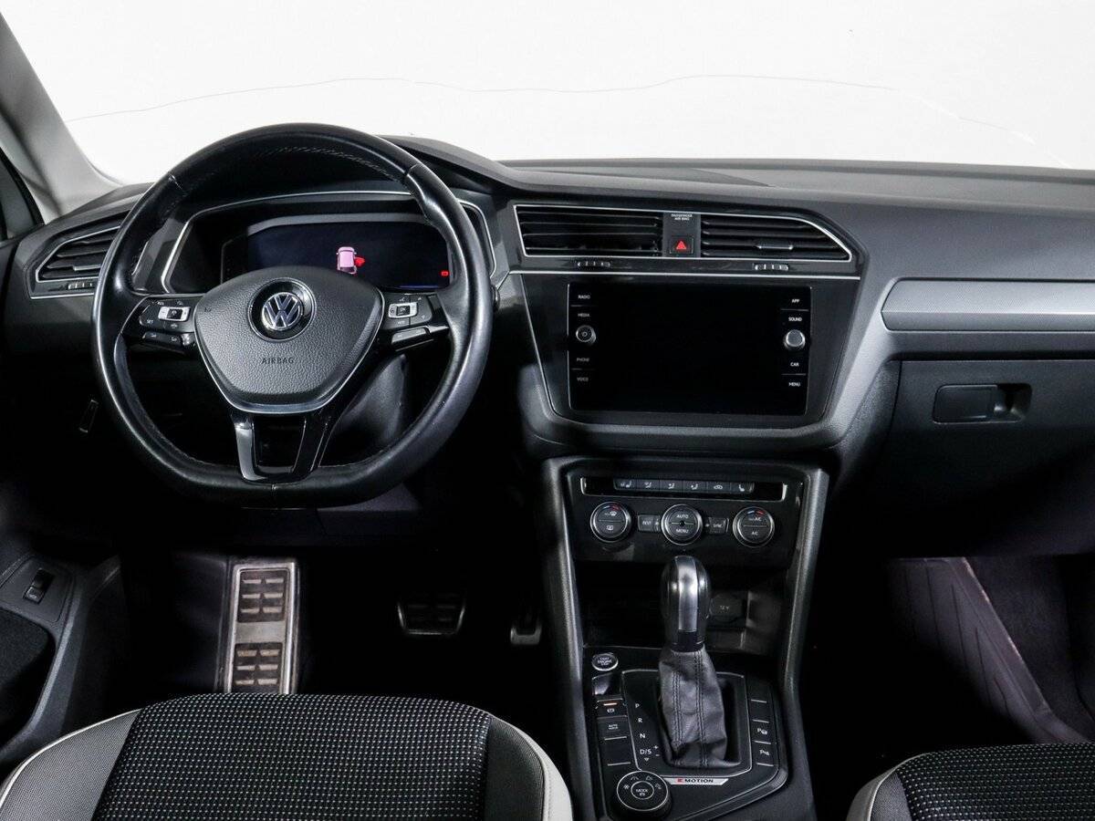 Купить Volkswagen Tiguan с пробегом. Фото: #6