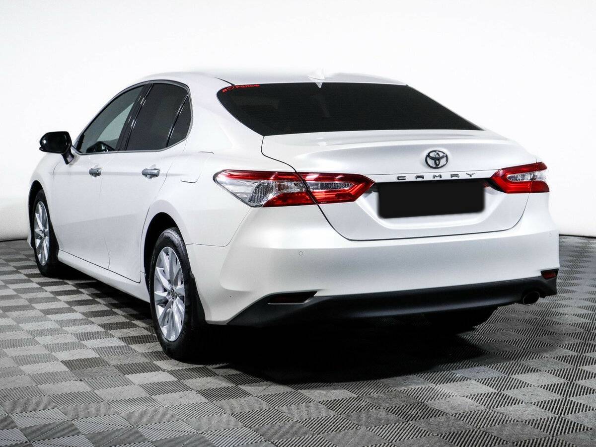 Купить Toyota Camry с пробегом. Фото: #6