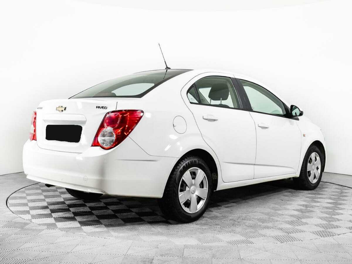 Купить Chevrolet Aveo с пробегом. Фото: #4