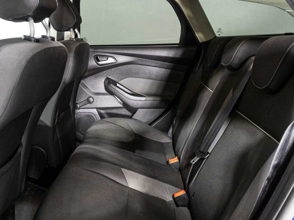 Купить Ford Focus с пробегом. Фото: #9