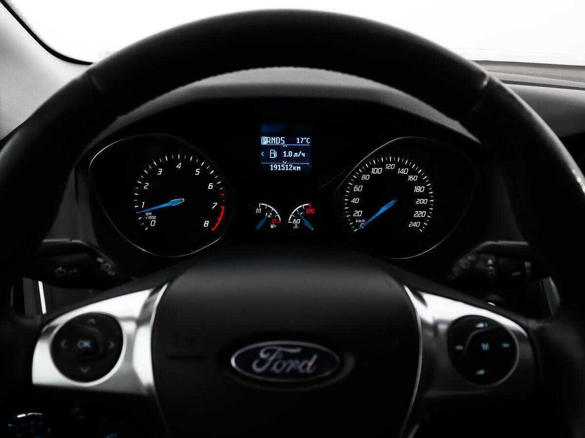 Купить Ford Focus с пробегом. Фото: #14