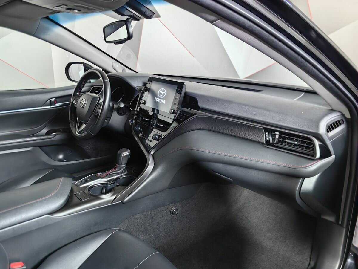 Купить Toyota Camry с пробегом. Фото: #8