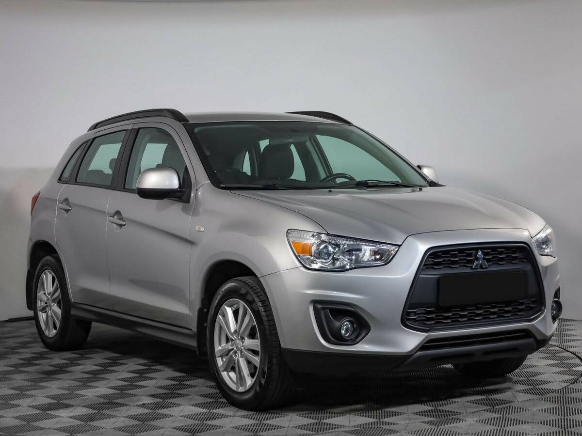 Купить Mitsubishi ASX с пробегом. Фото: #2