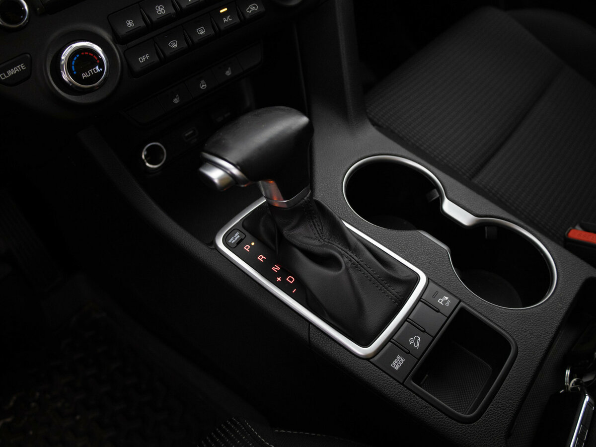 Купить Kia Sportage с пробегом. Фото: #9