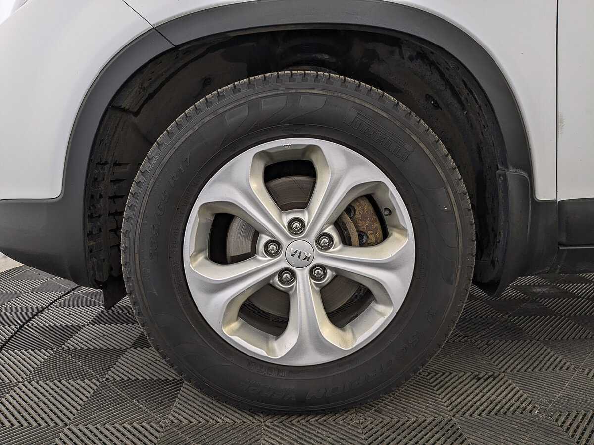 Купить Kia Sorento с пробегом. Фото: #11