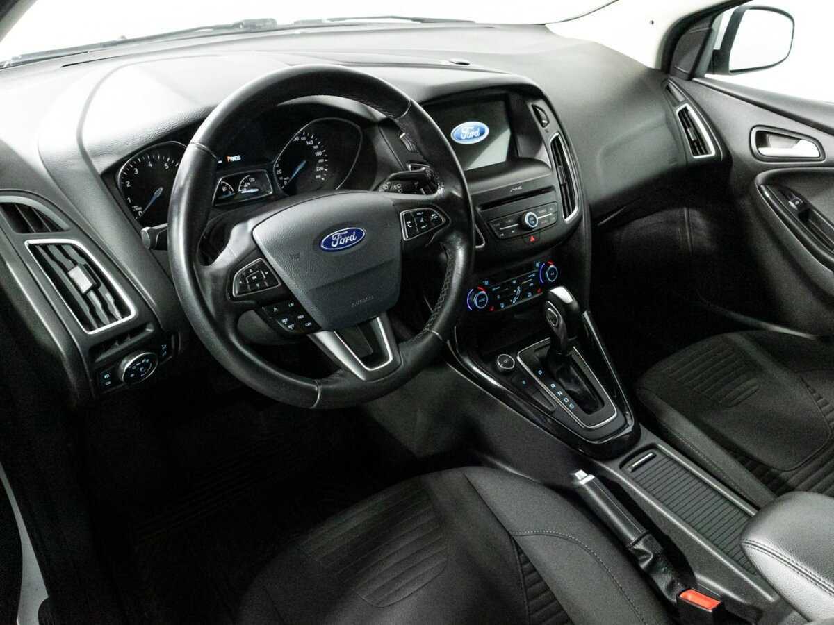 Купить Ford Focus с пробегом. Фото: #10