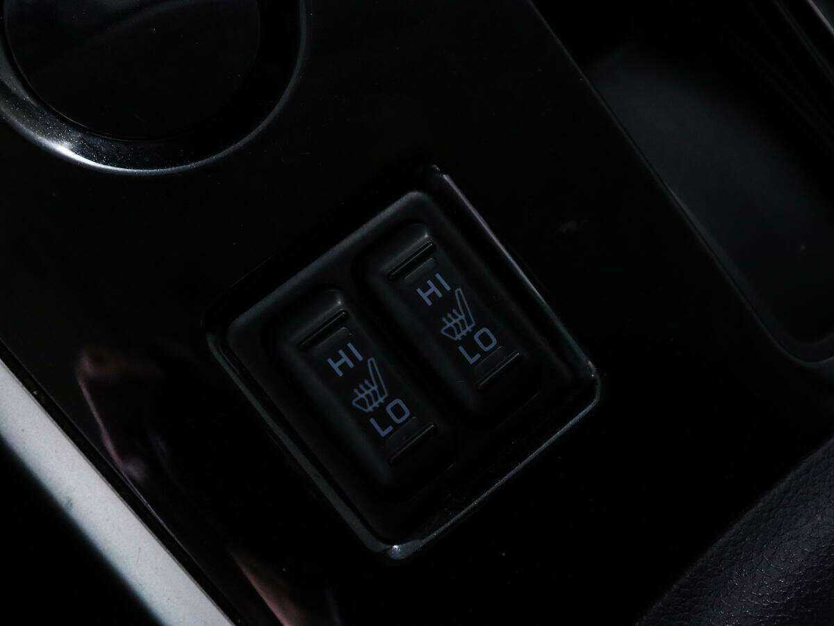 Купить Mitsubishi Outlander с пробегом. Фото: #19