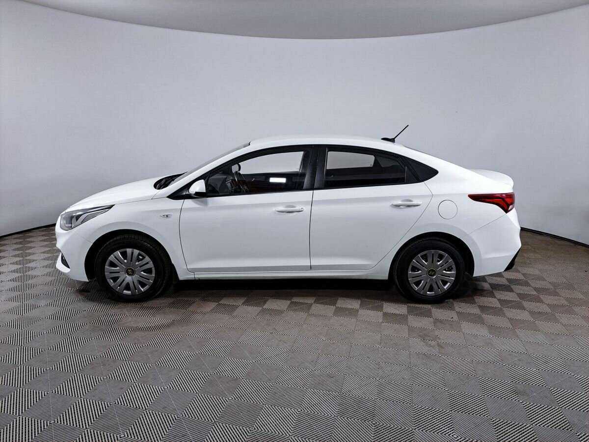 Купить Hyundai Solaris с пробегом. Фото: #7