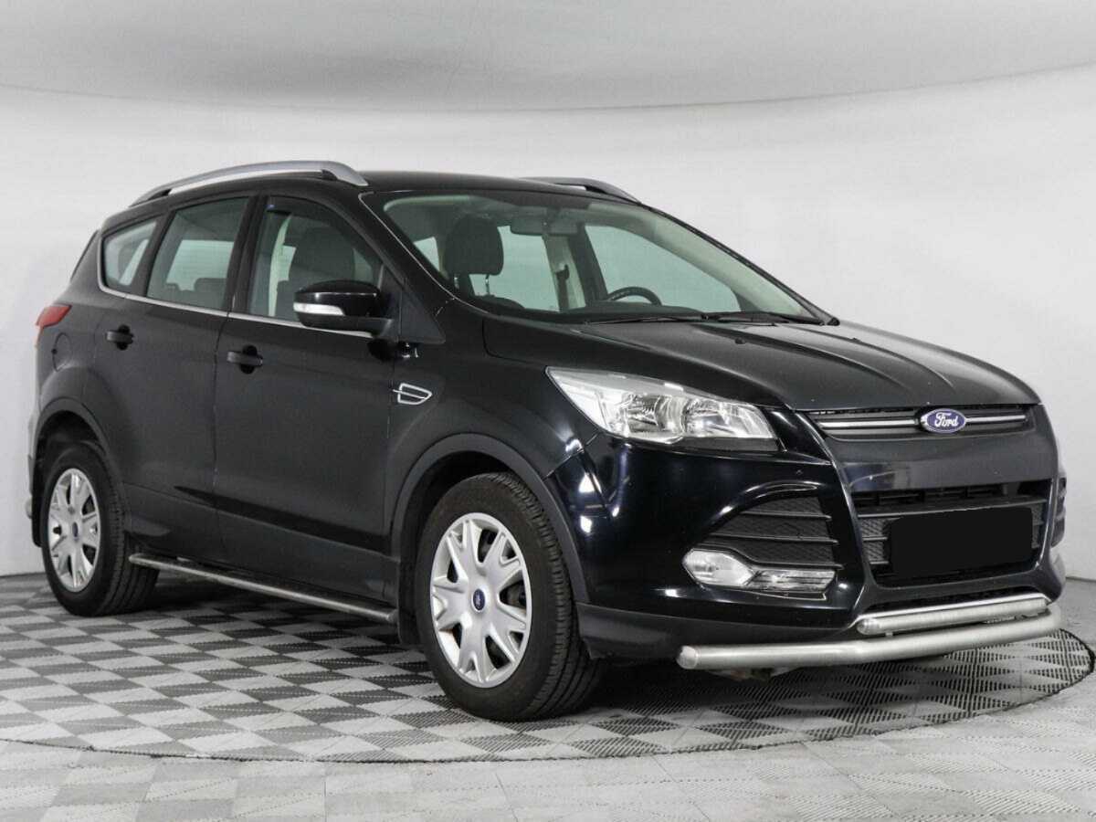 Купить Ford Kuga с пробегом. Фото: #2