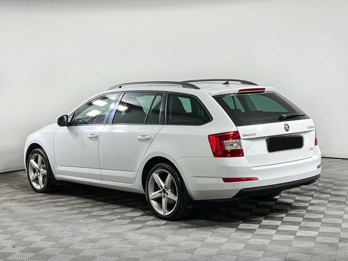 Купить Skoda Octavia с пробегом. Фото: #5