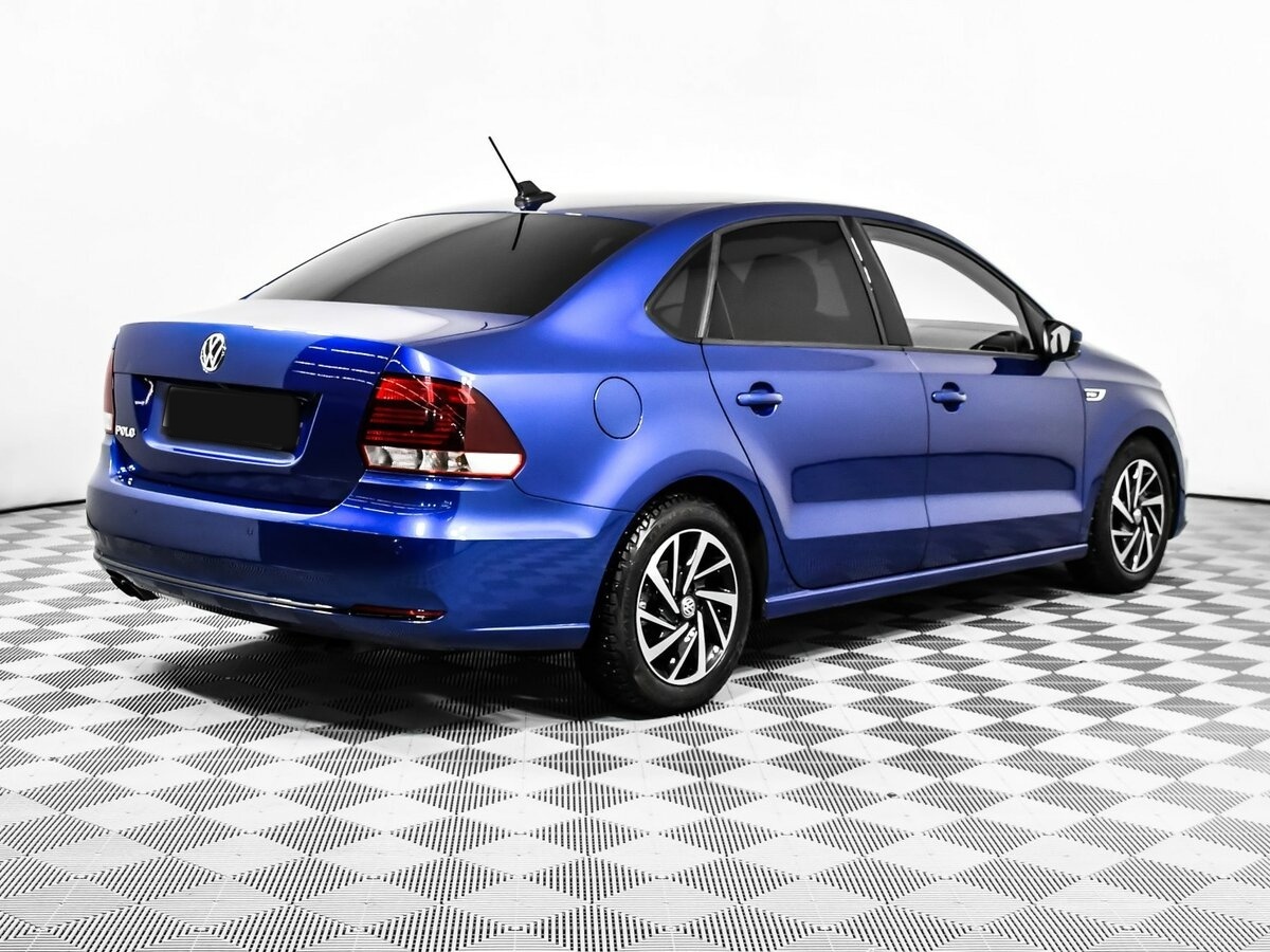 Купить Volkswagen Polo с пробегом. Фото: #4