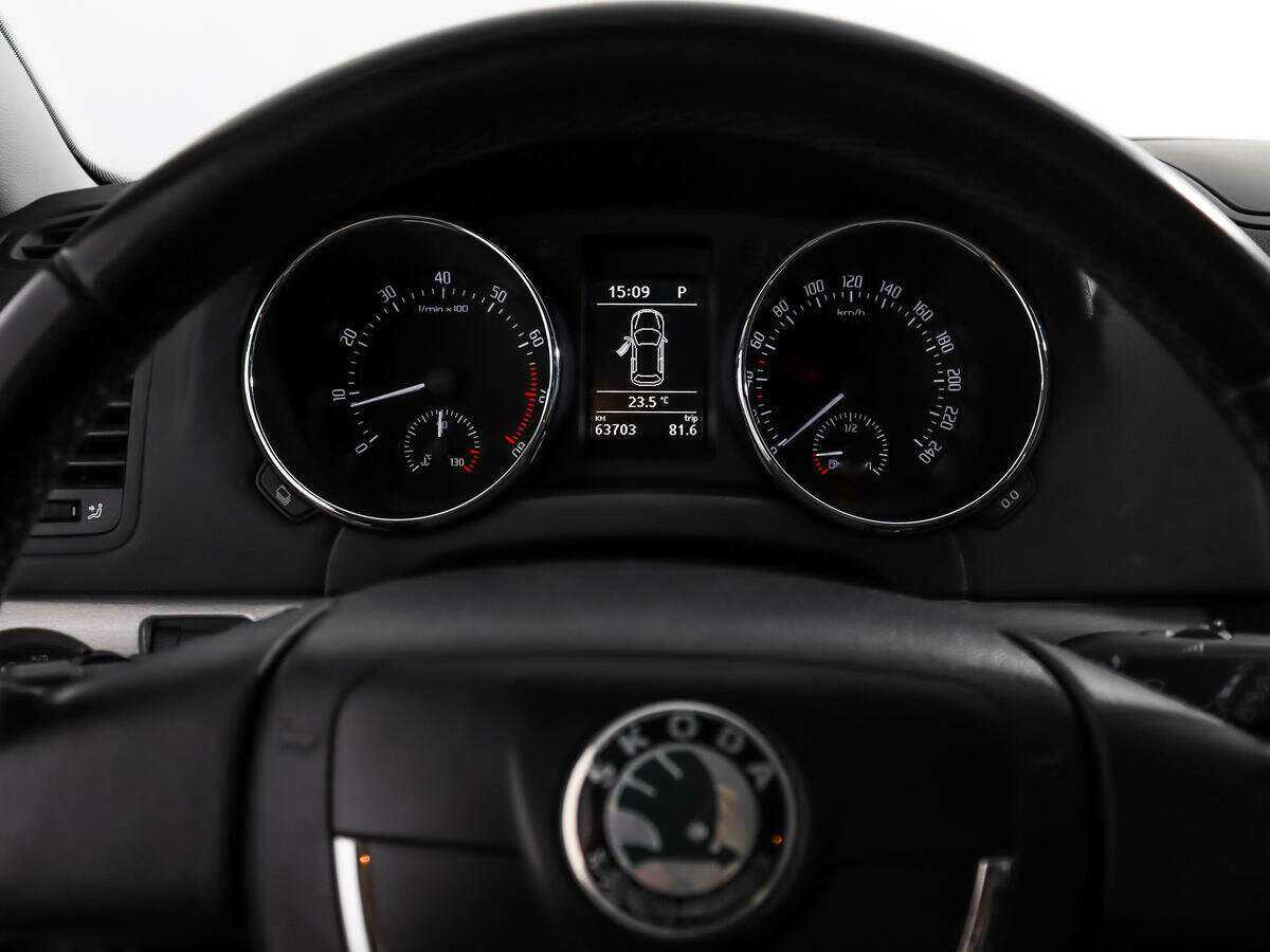 Купить Skoda Yeti с пробегом. Фото: #15