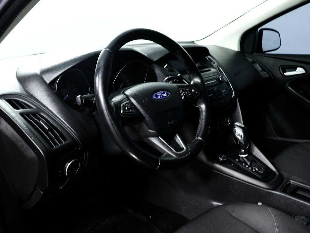 Купить Ford Focus с пробегом. Фото: #12