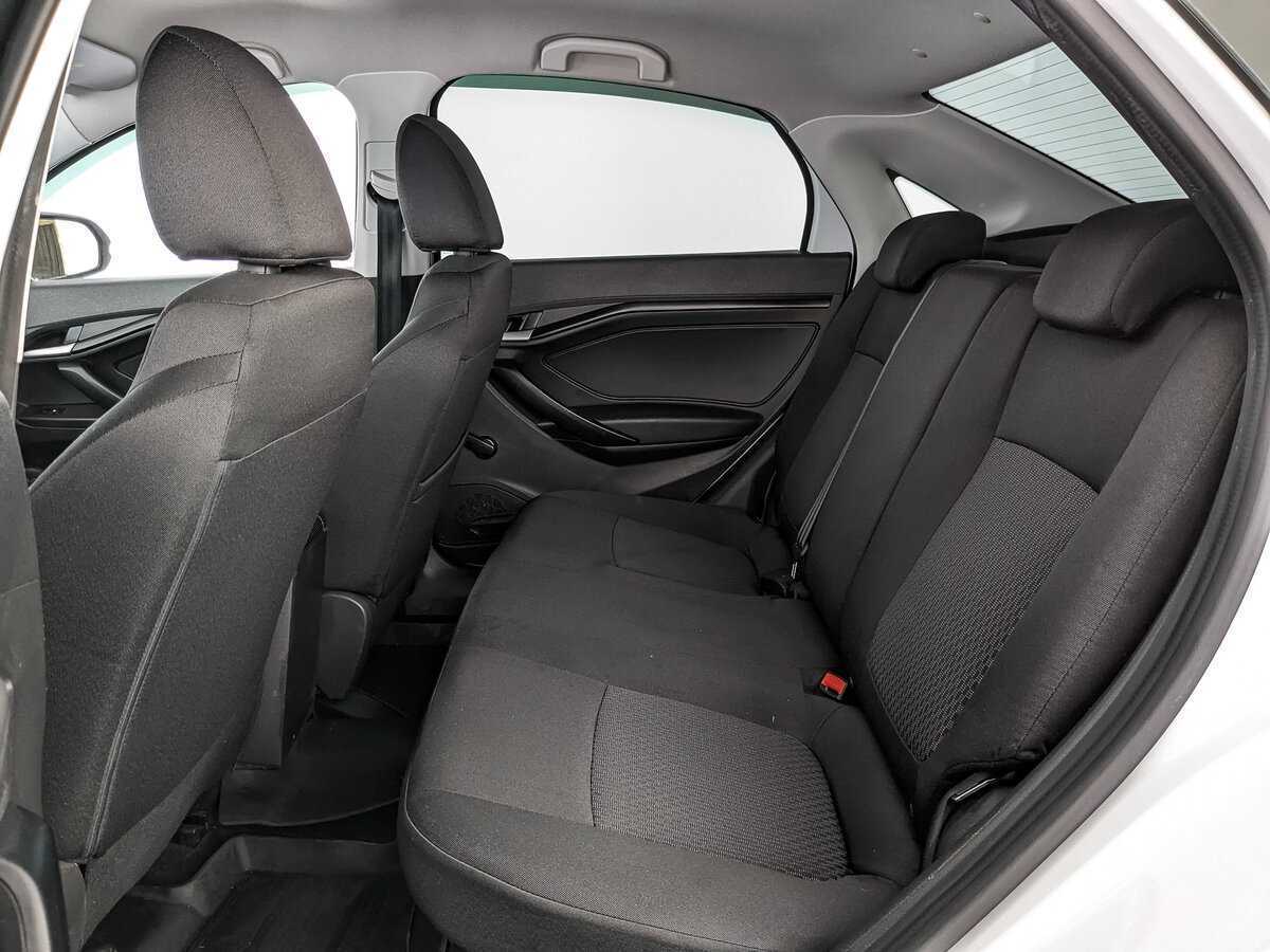 Купить Lada (ВАЗ) Vesta с пробегом. Фото: #13