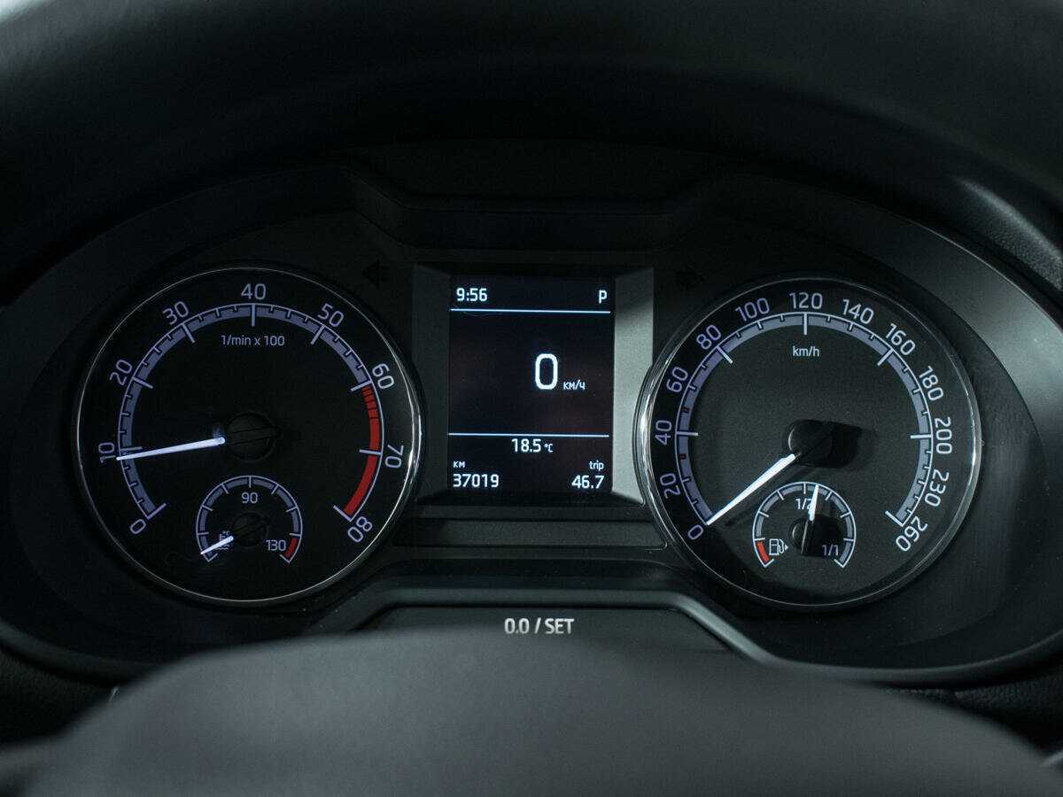 Купить Skoda Octavia с пробегом. Фото: #10