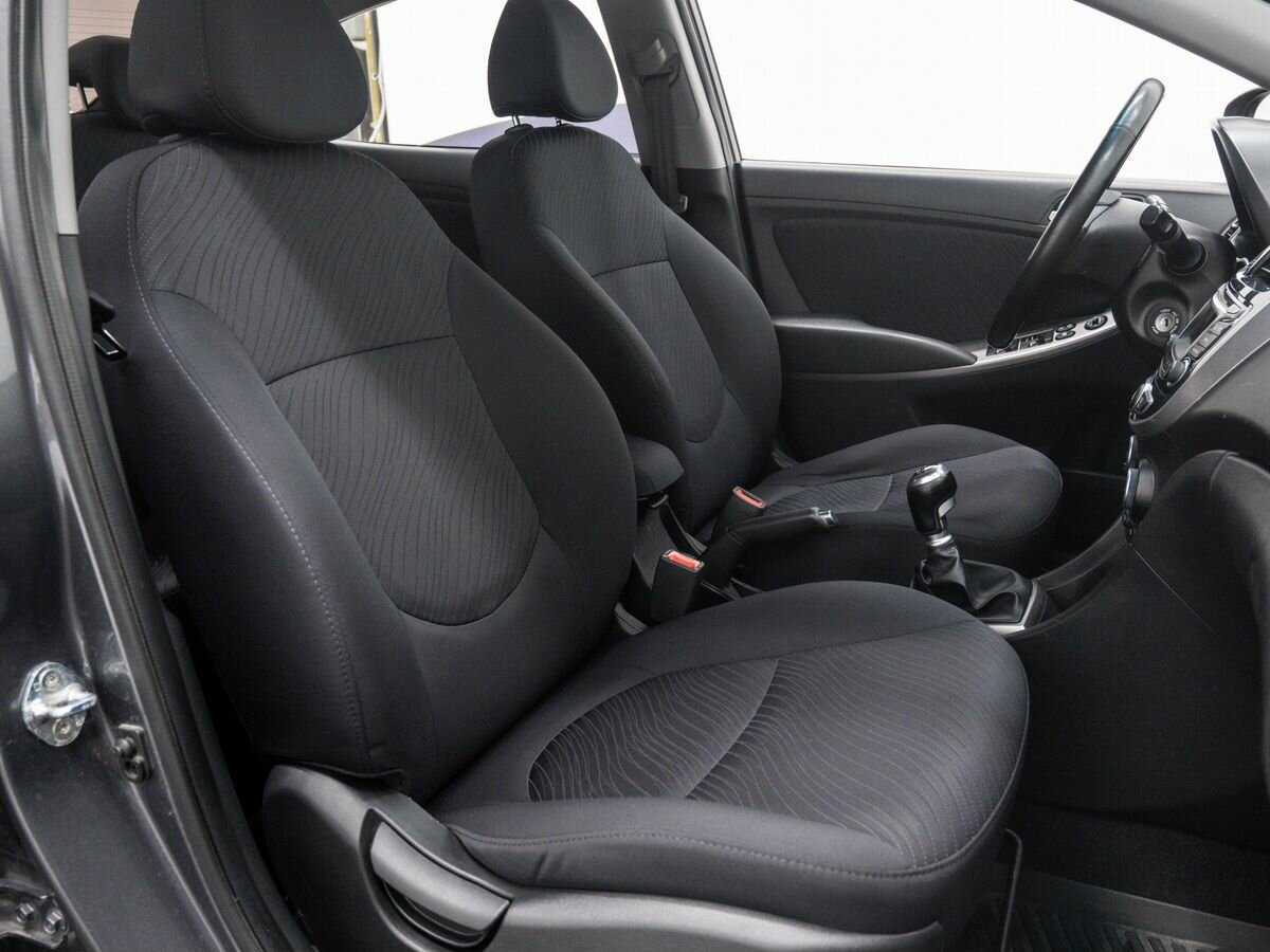 Купить Hyundai Solaris с пробегом. Фото: #8