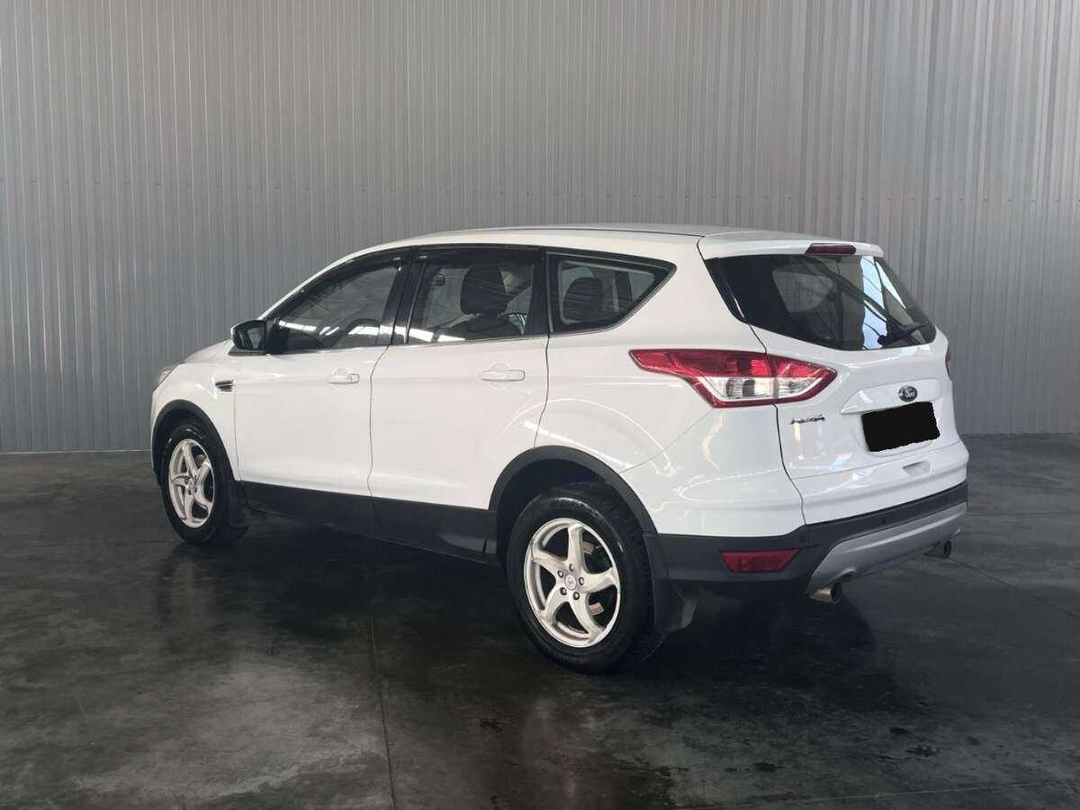 Купить Ford Kuga с пробегом. Фото: #6