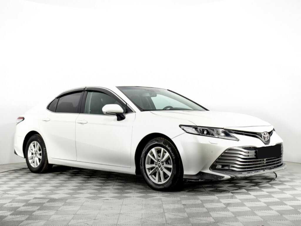 Купить Toyota Camry с пробегом. Фото: #2