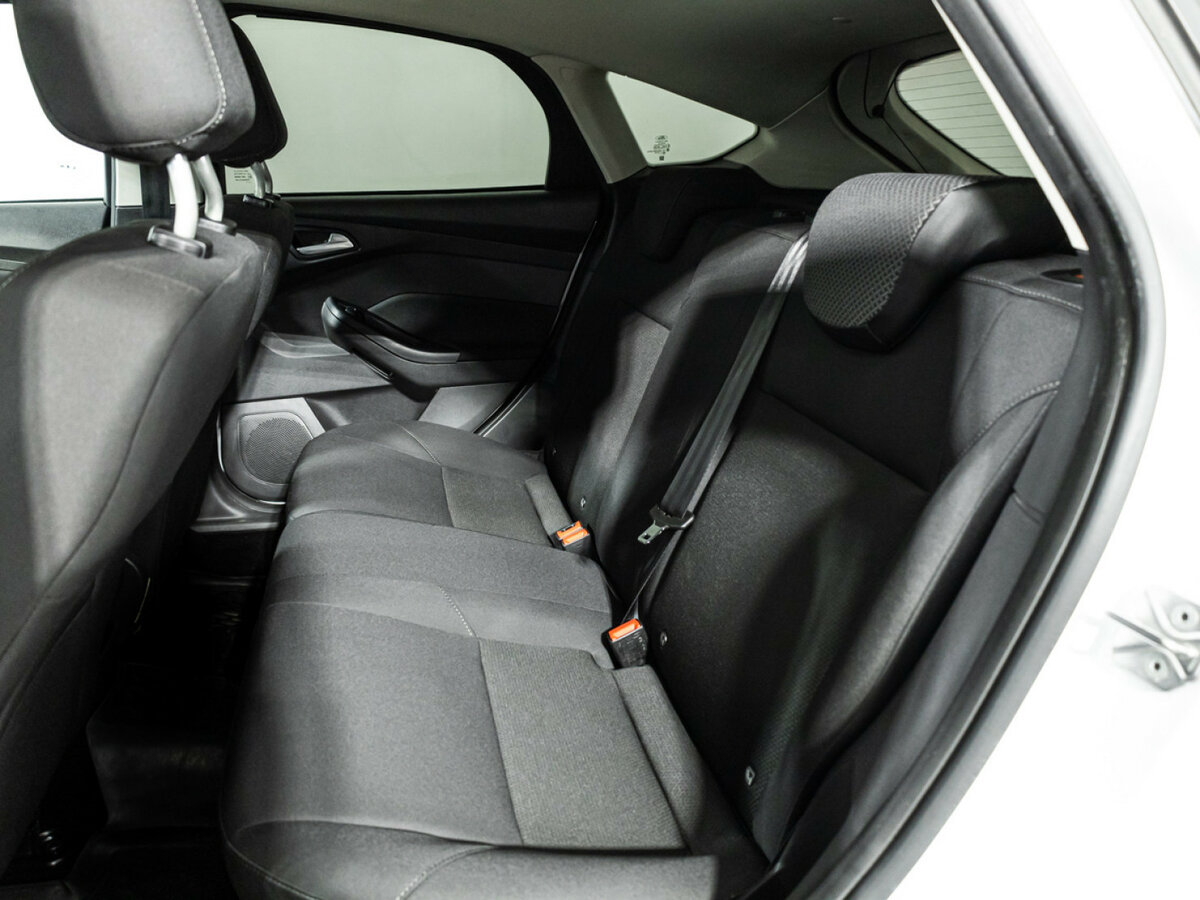 Купить Ford Focus с пробегом. Фото: #10