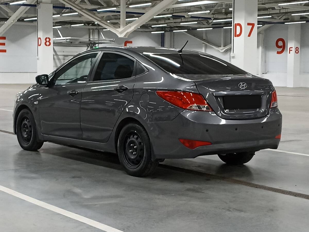 Купить Hyundai Solaris с пробегом. Фото: #6