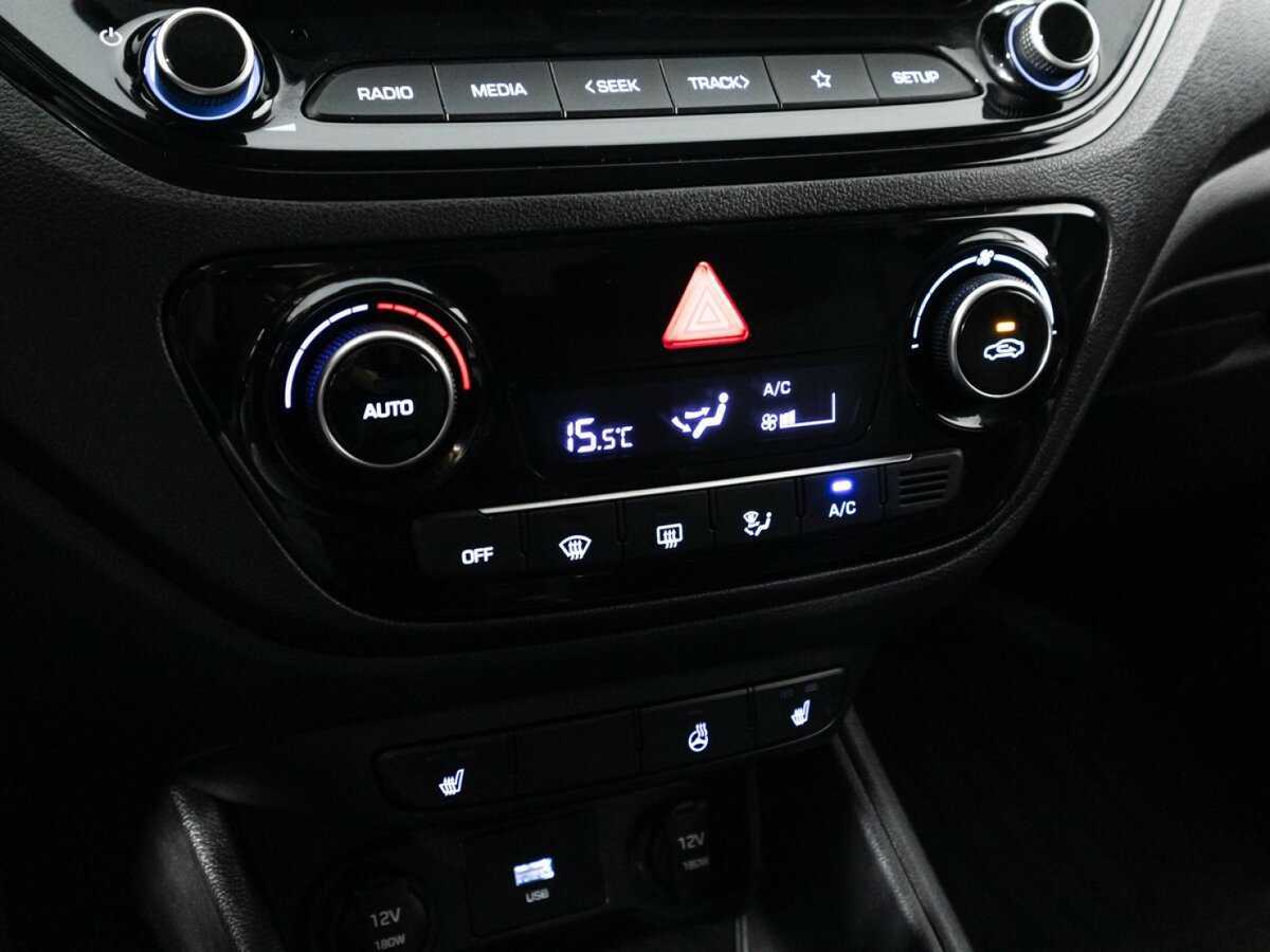 Купить Hyundai Solaris с пробегом. Фото: #15