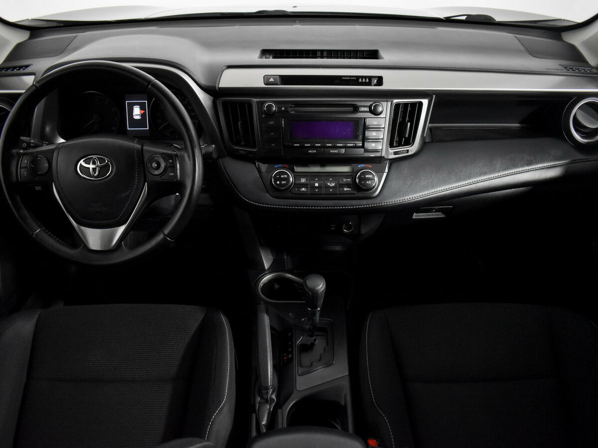 Купить Toyota RAV4 с пробегом. Фото: #13