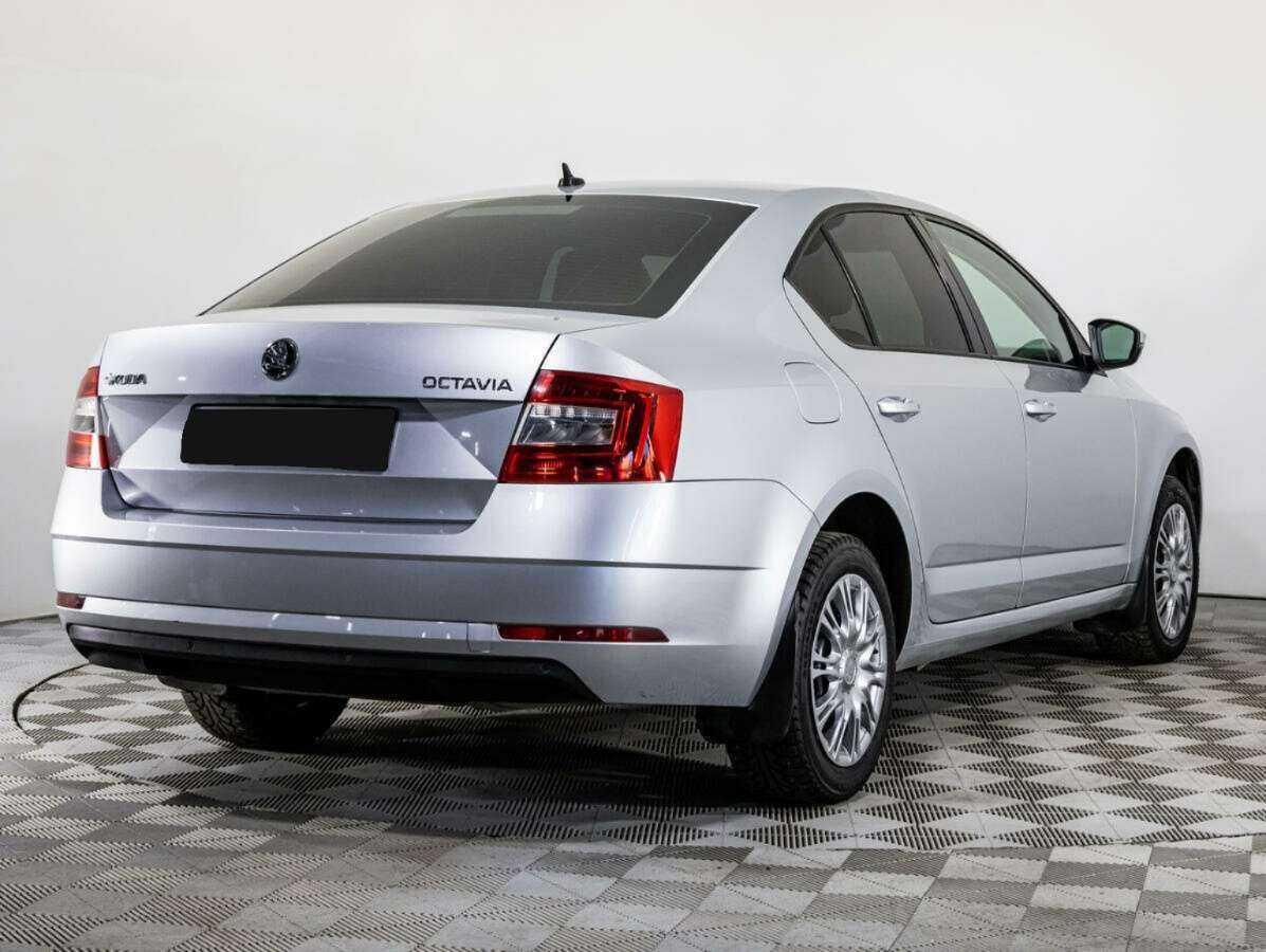 Купить Skoda Octavia с пробегом. Фото: #3