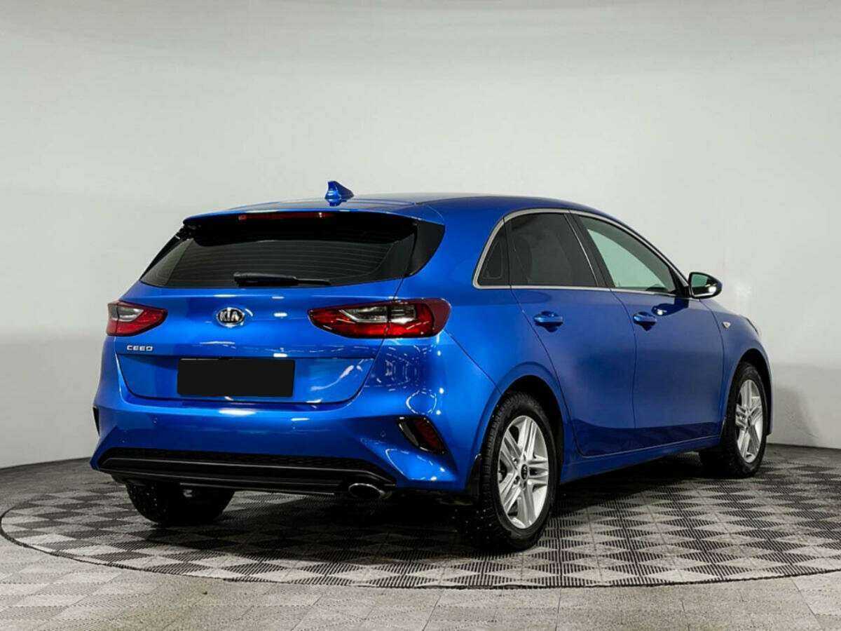 Купить Kia Ceed с пробегом. Фото: #4