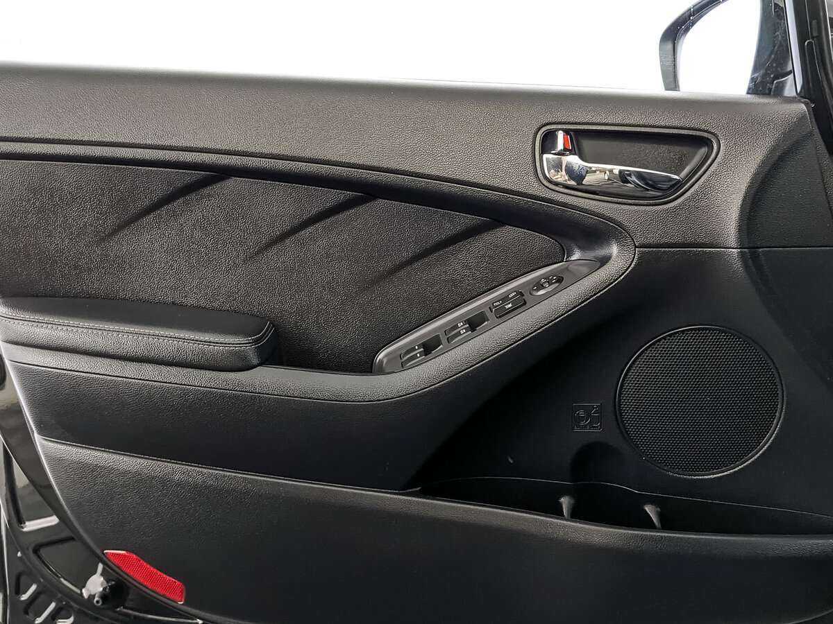 Купить Kia Cerato с пробегом. Фото: #17